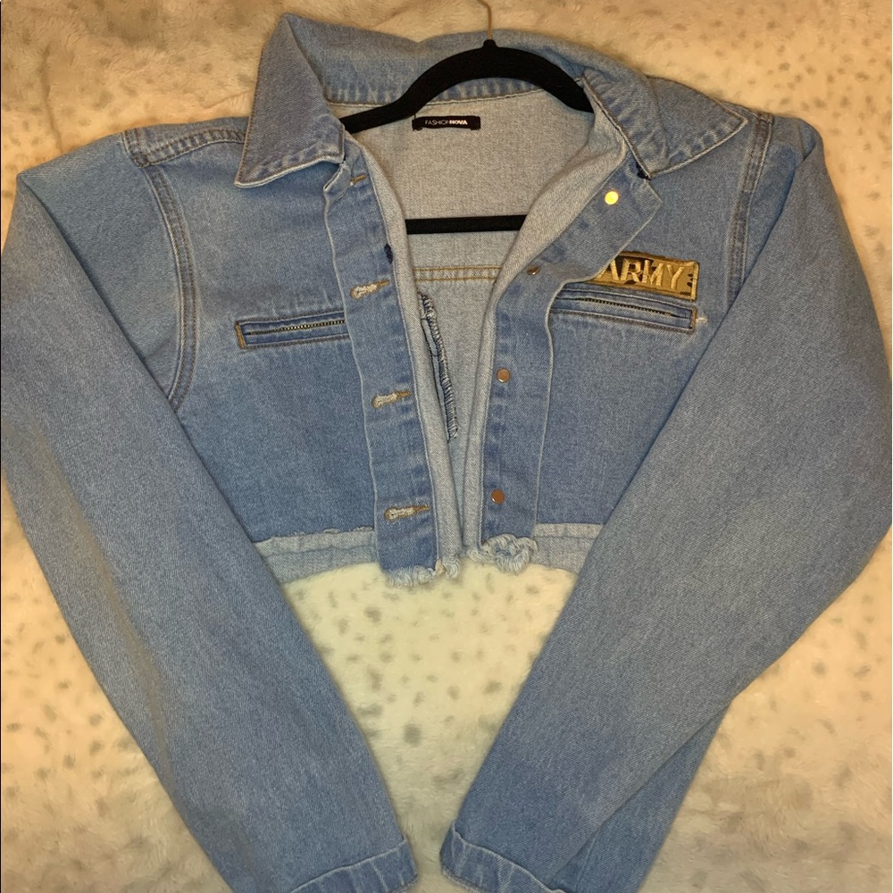 Cropped jean jacket